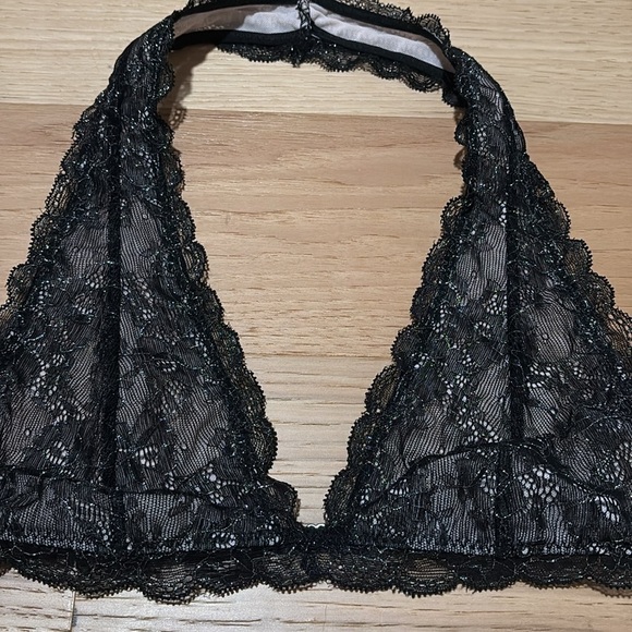 Out from under shimmery black bralette - Picture 5 of 6